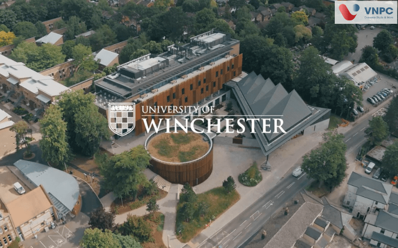 Du học Anh tại University of Winchester: Học bổng và cơ hội nghề nghiệp